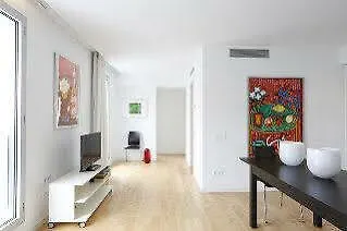 Home Around Mistral Pool Apartments 바르셀로나