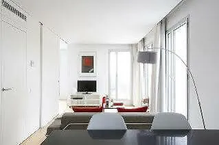 Home Around Mistral Pool Apartments Barcelona